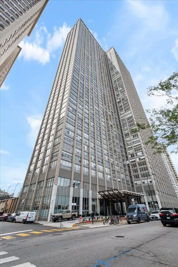 655 W Irving Park Road