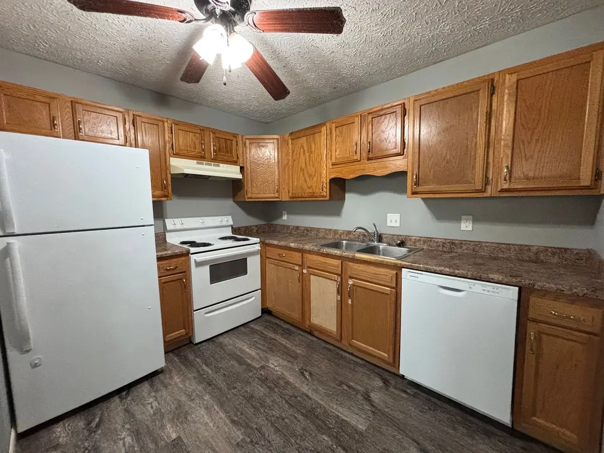2218 Emerald Drive