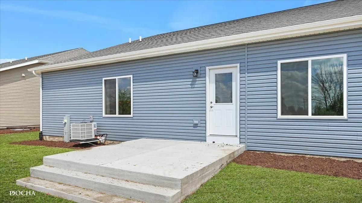 3995 Shoeger Drive