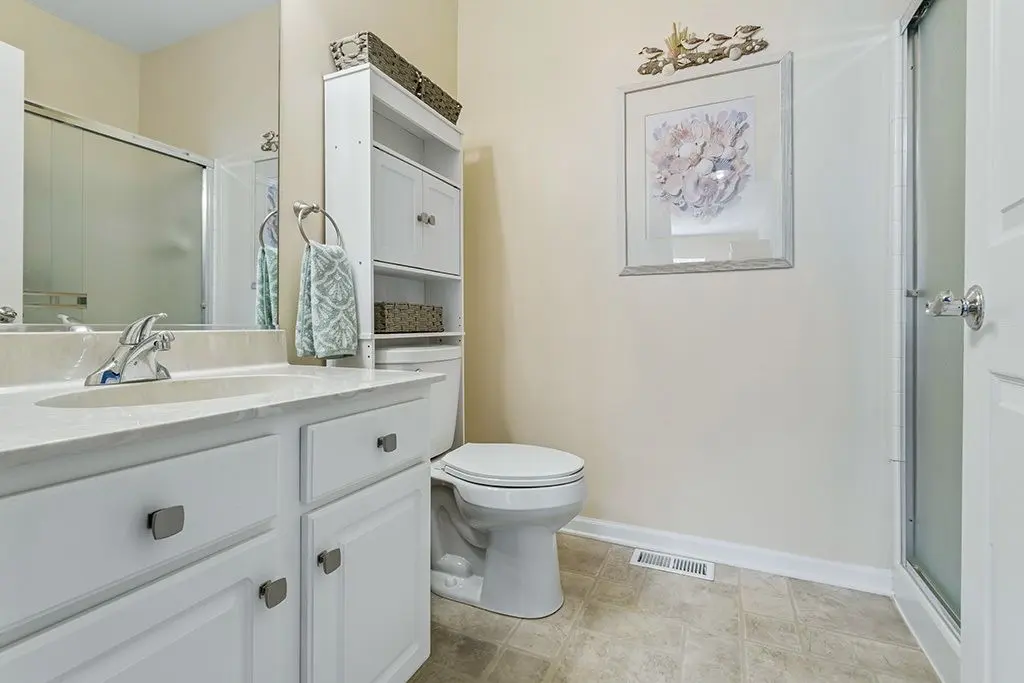 21305 HIDDEN LAKE Court