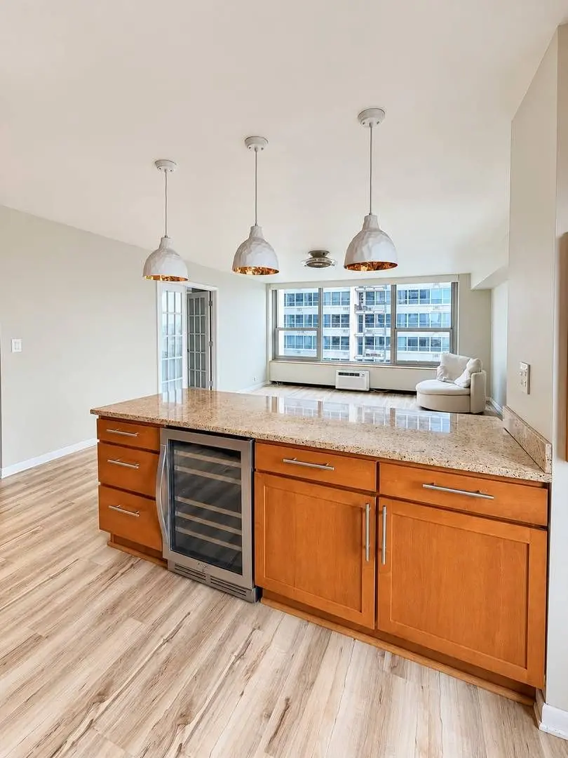 3600 N Lake Shore Drive