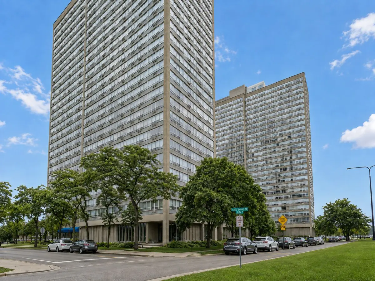 4800 S Chicago Beach Drive