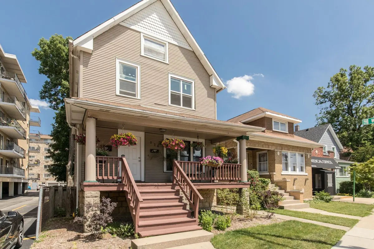 328 Circle Avenue