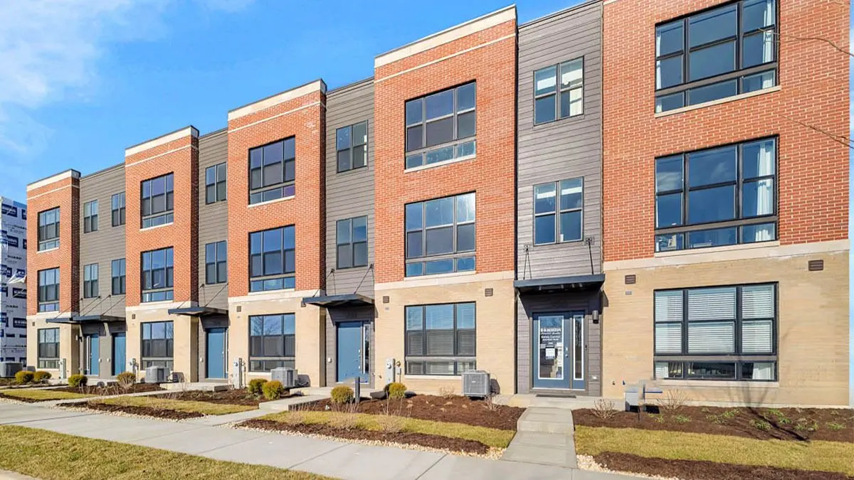 378 Summit Circle