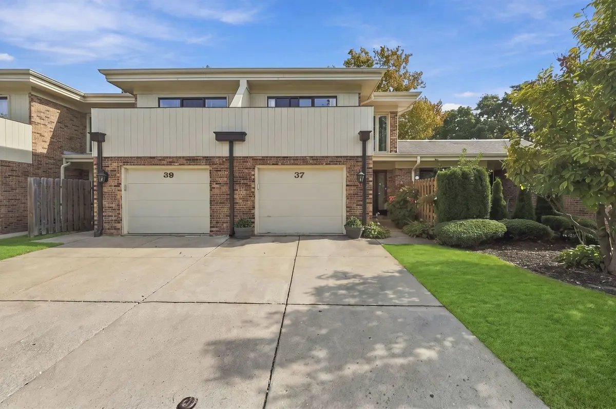 37 Sorrento Drive