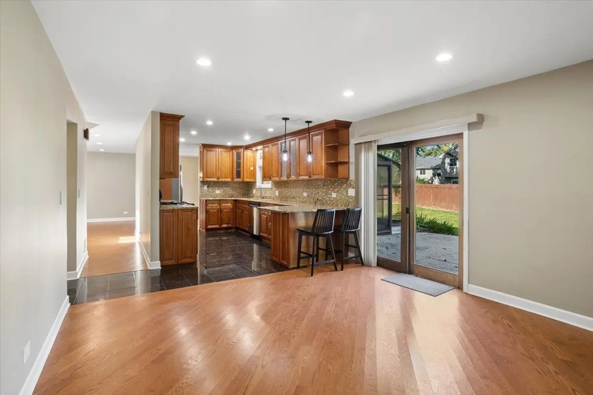 612 Armstrong Court