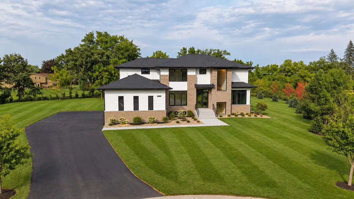 23589 N Owl Court