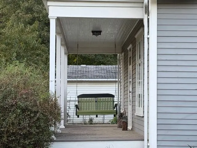 108 E Van Buren Street