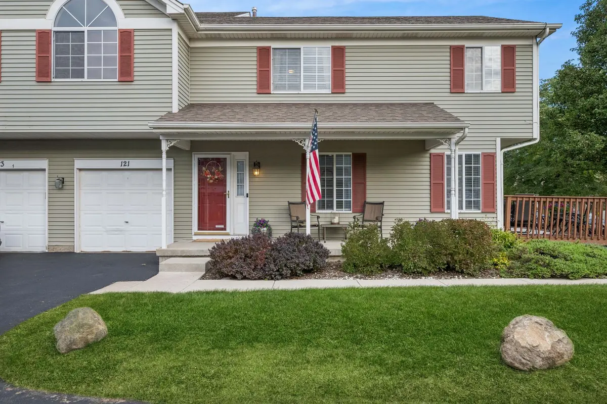 121 Village Creek Drive