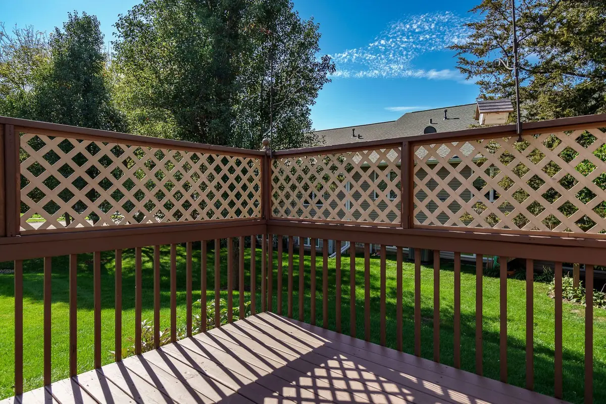 4126 RIVERWOOD