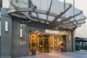 111 E CHESTNUT Street