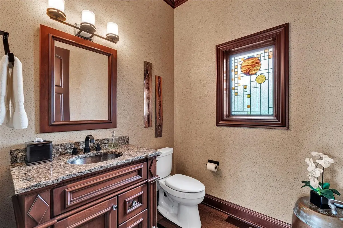 11 Pebble Creek Drive