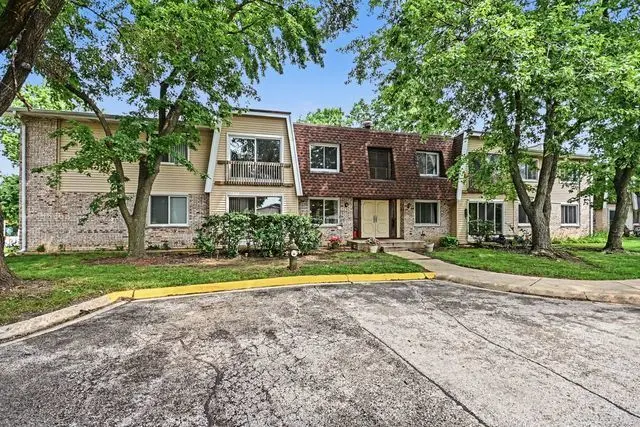 2920 Roberts Drive