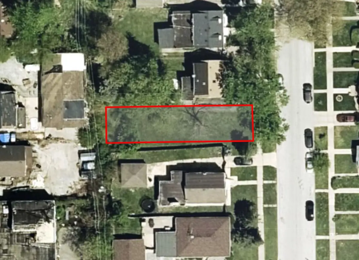 600 Emerald Avenue