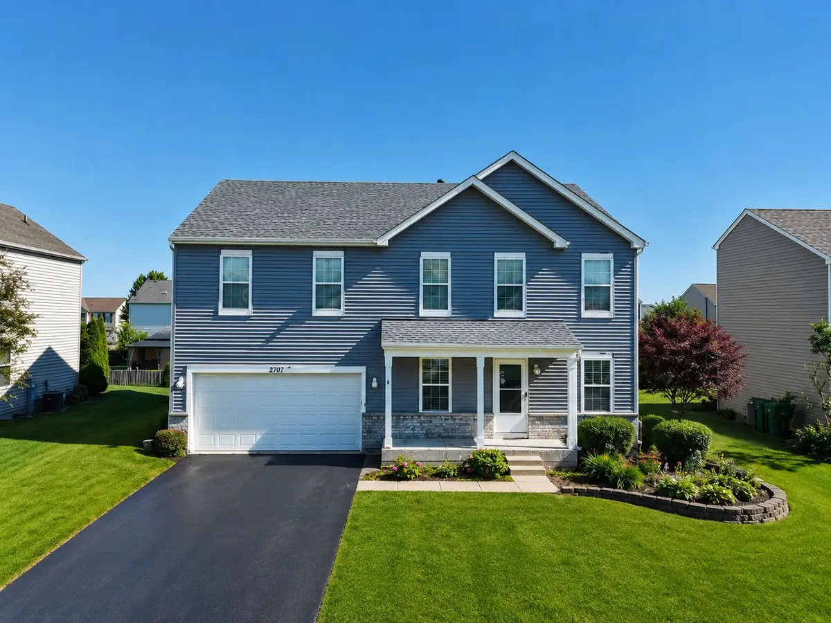 2707 Misty Brook Lane