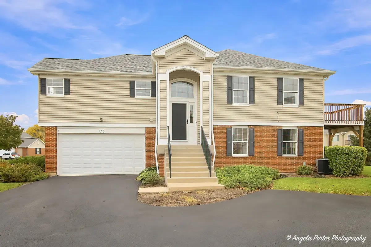 613 Legend Lane