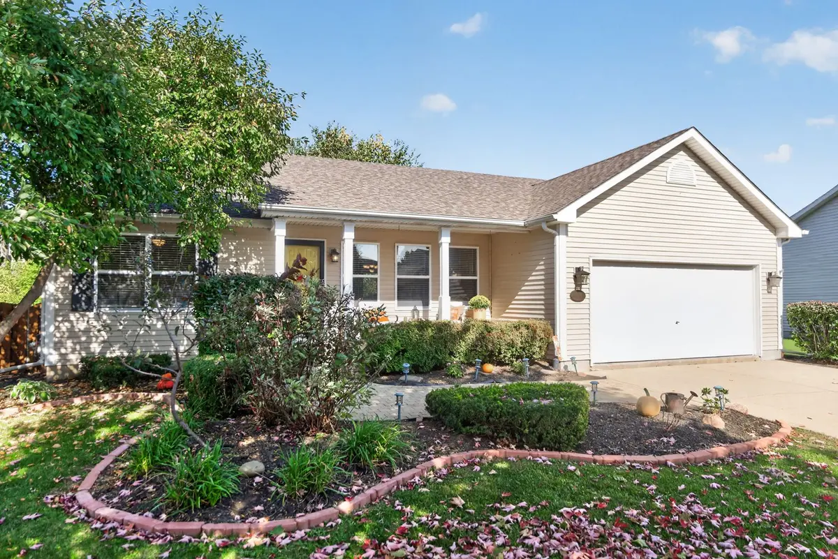 909 N Oak Creek Drive