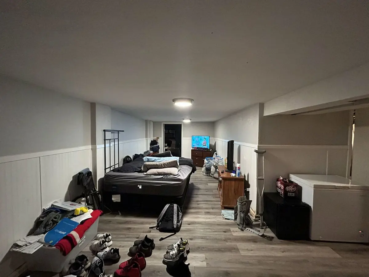 103 W Catalina Drive