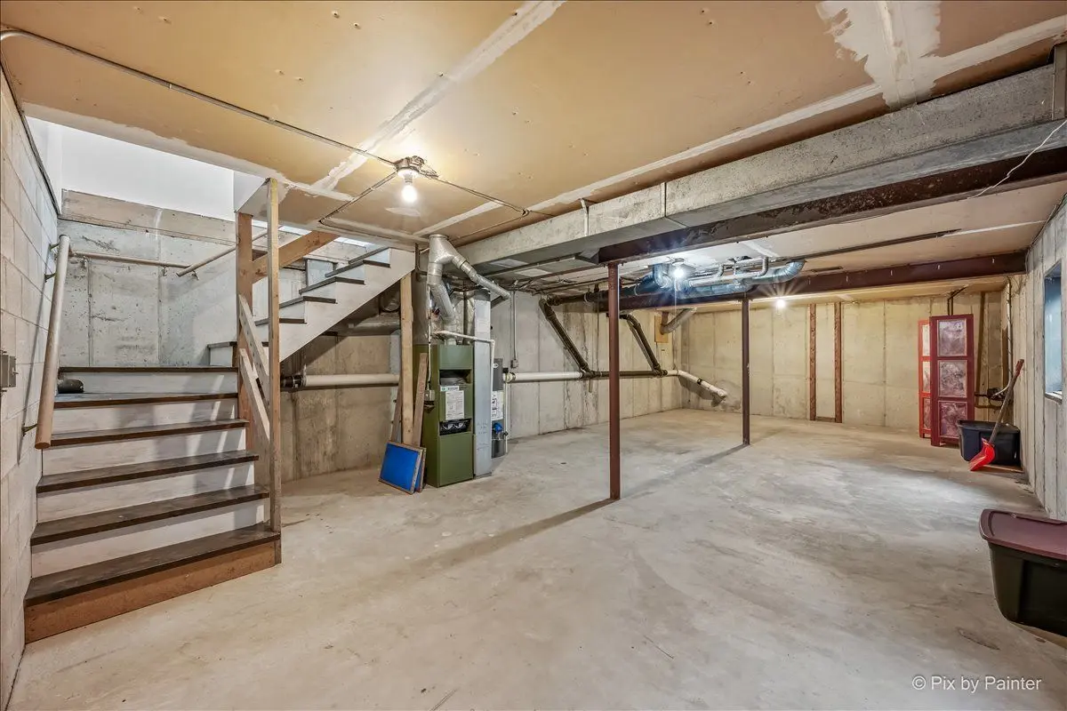 108 W Wood Street