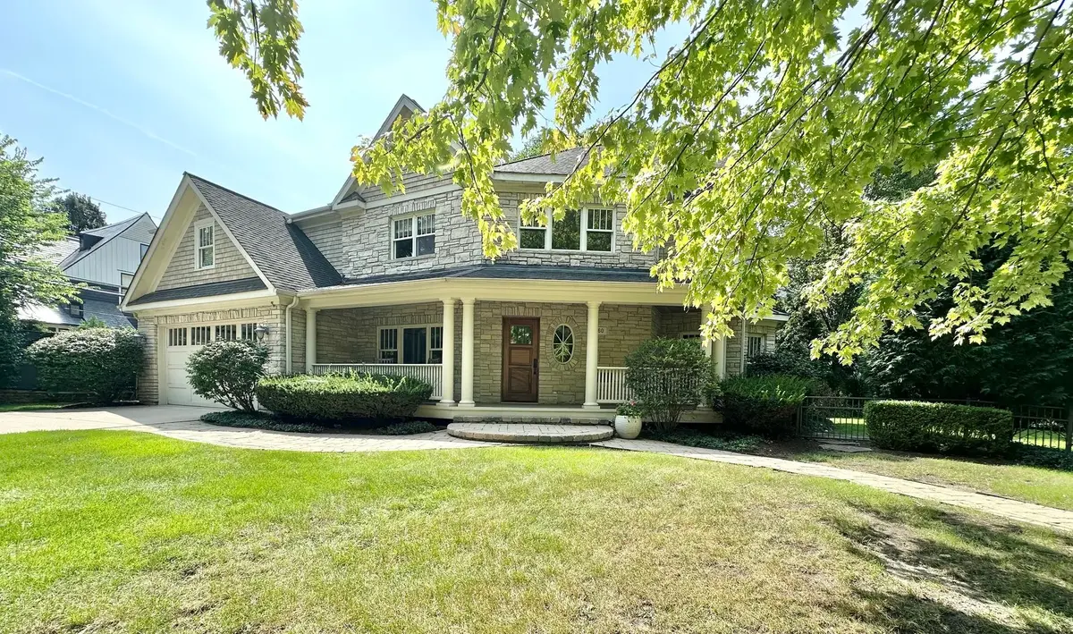 360 N Oak Street