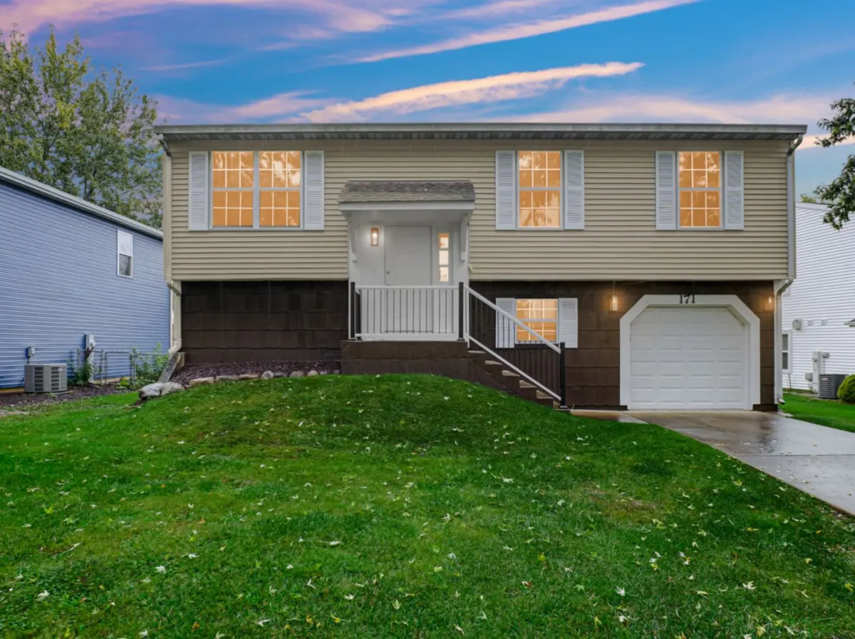 171 GLEN LAKE Drive