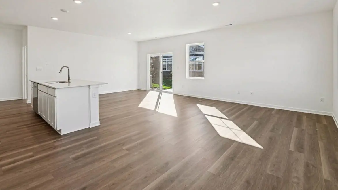 1086 Savannah Lane