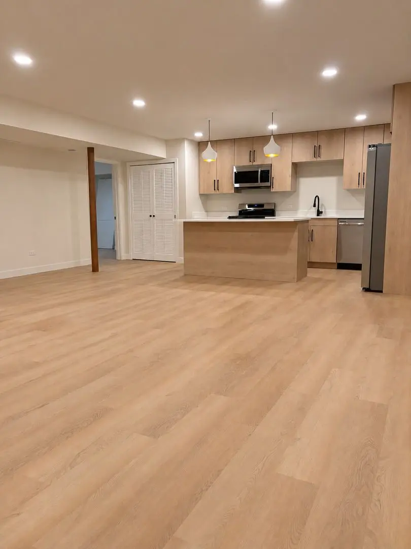 375 W Winchester Road