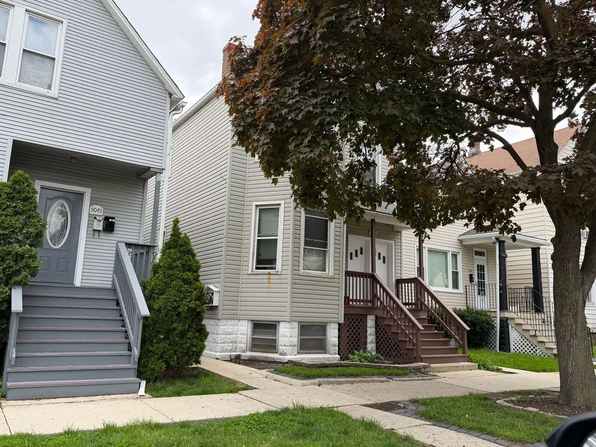 5047 W 30th Place