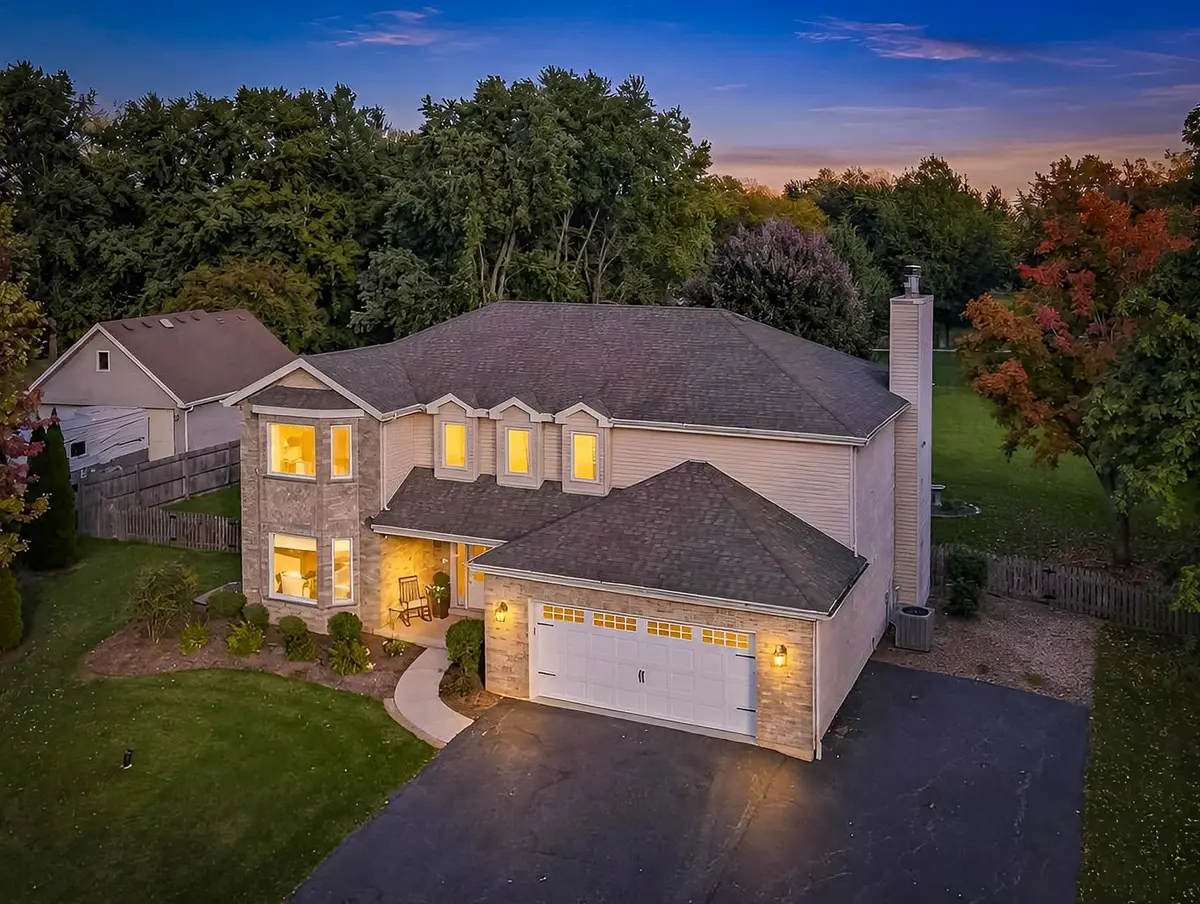 4N563 Arrowhead Drive