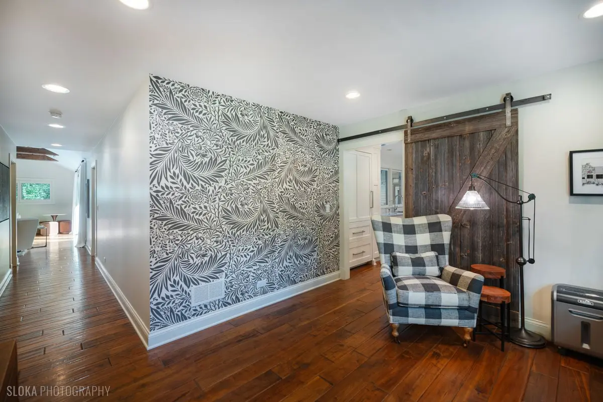 335 Hampshire Lane