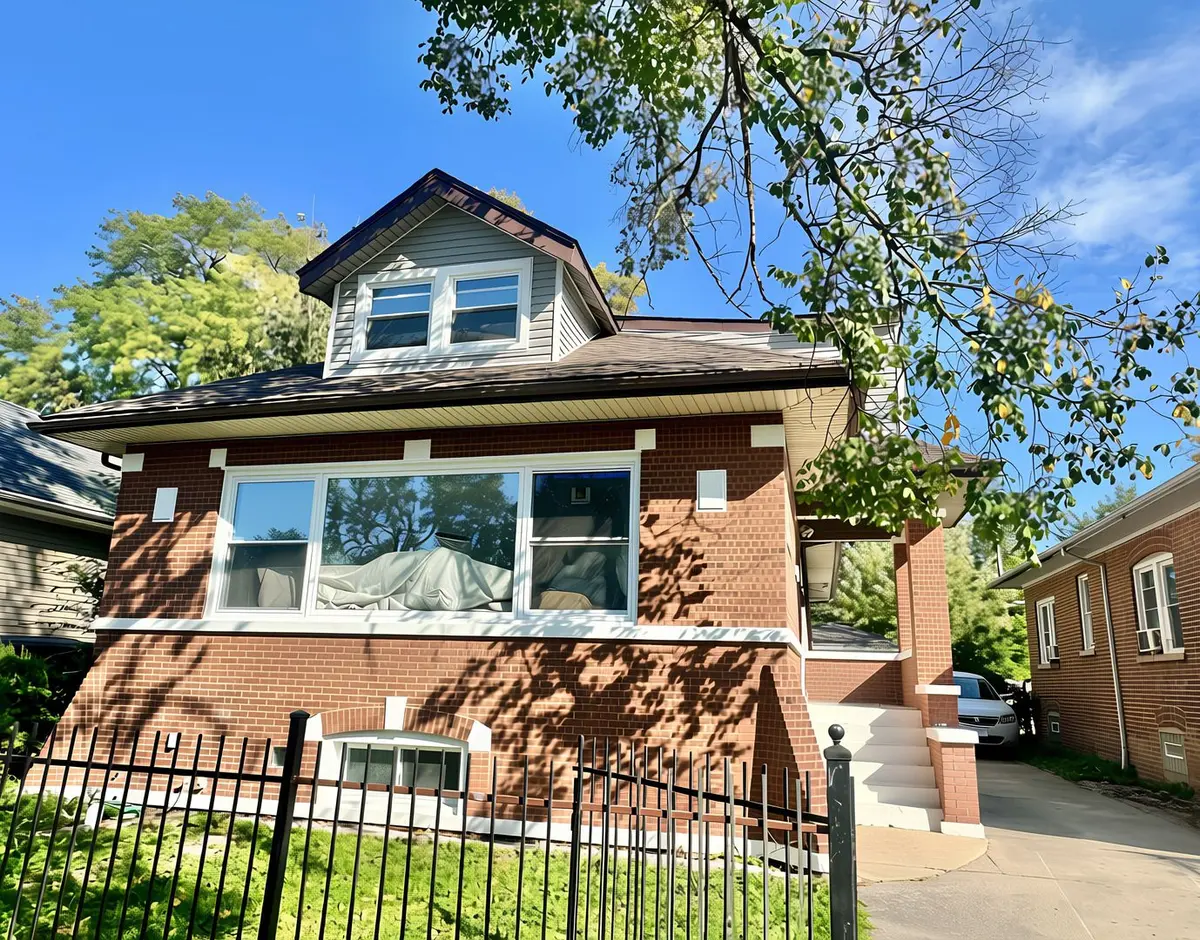 10145 S Lafayette Avenue