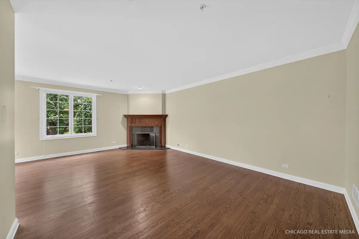 790 Parkview Court