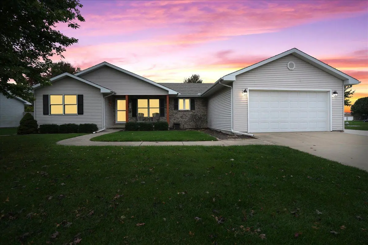 802 Platt Way
