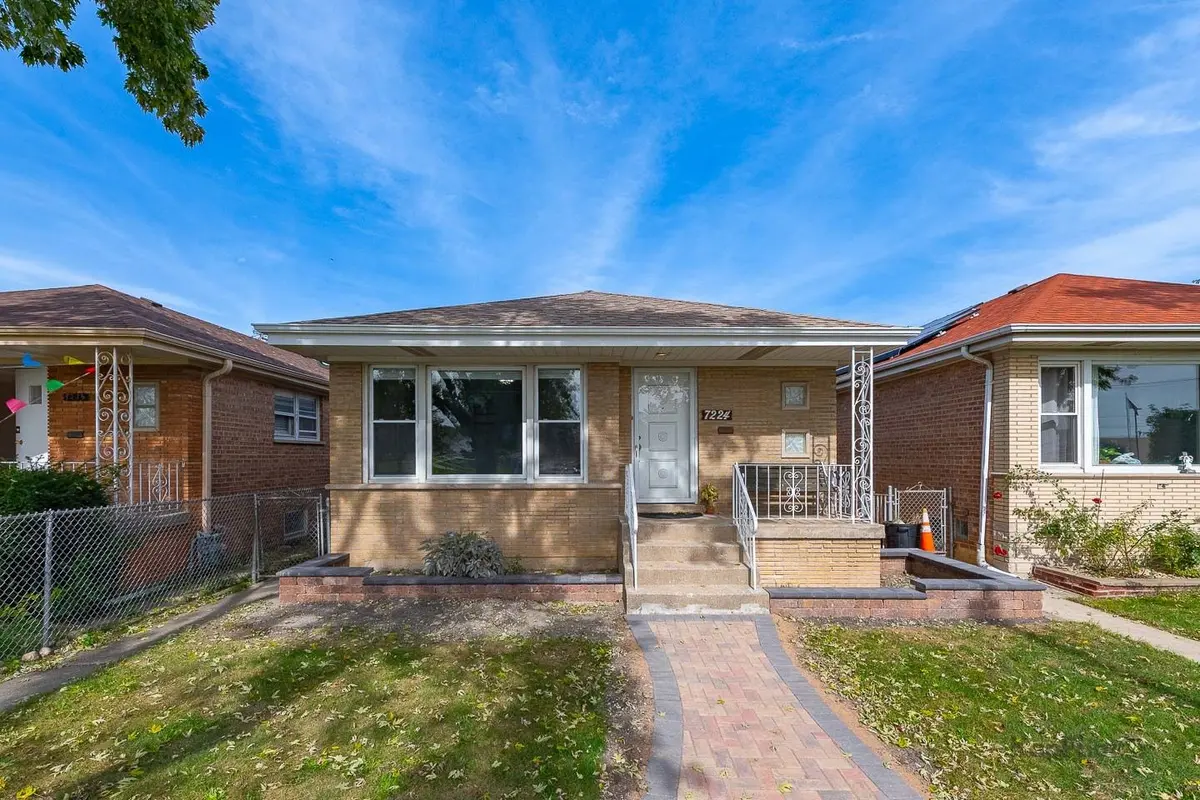 7224 W 60th Place
