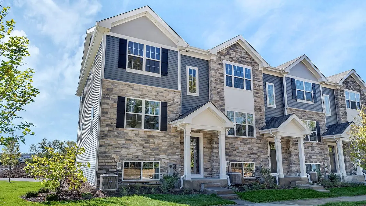 1305 Foxglove Drive