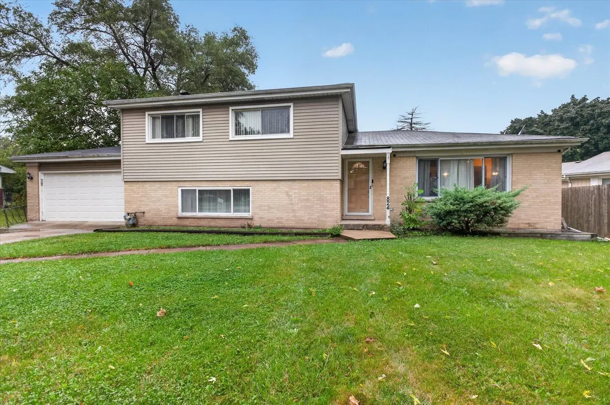 824 Dolores Drive