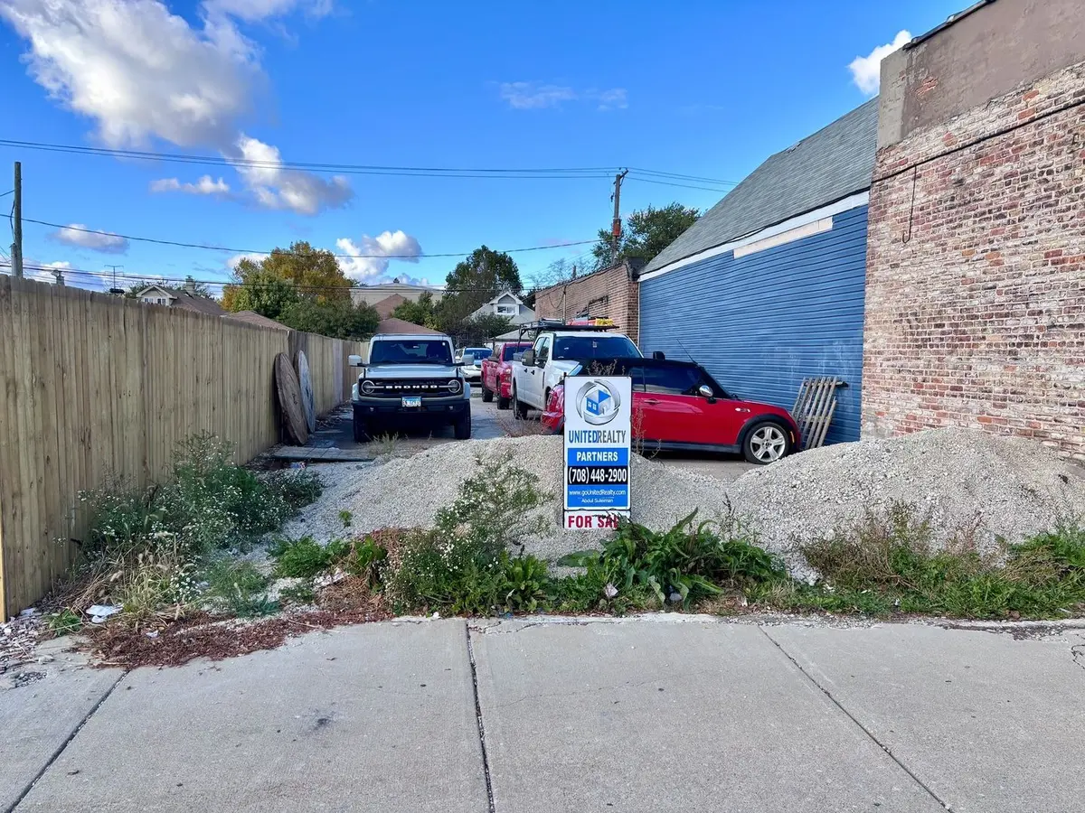 3534 W 63rd Street