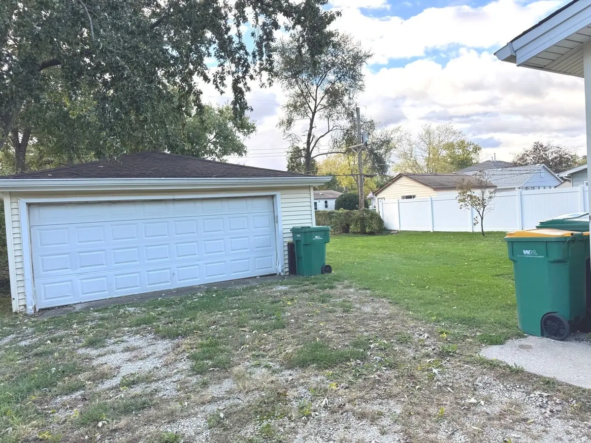 1032 Kim Place
