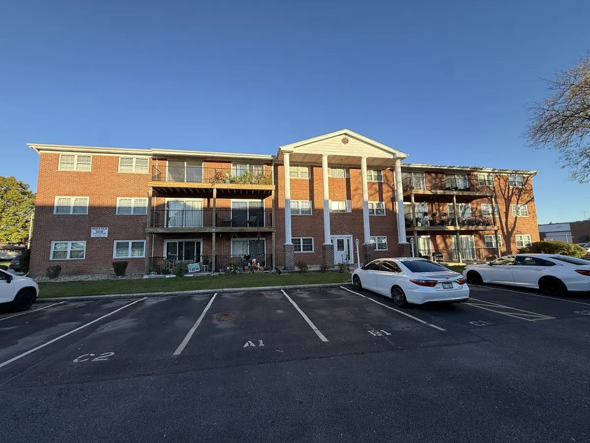 6115 W 94th Street