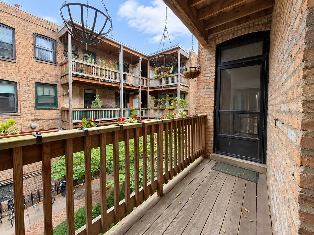 5406 S East View Park