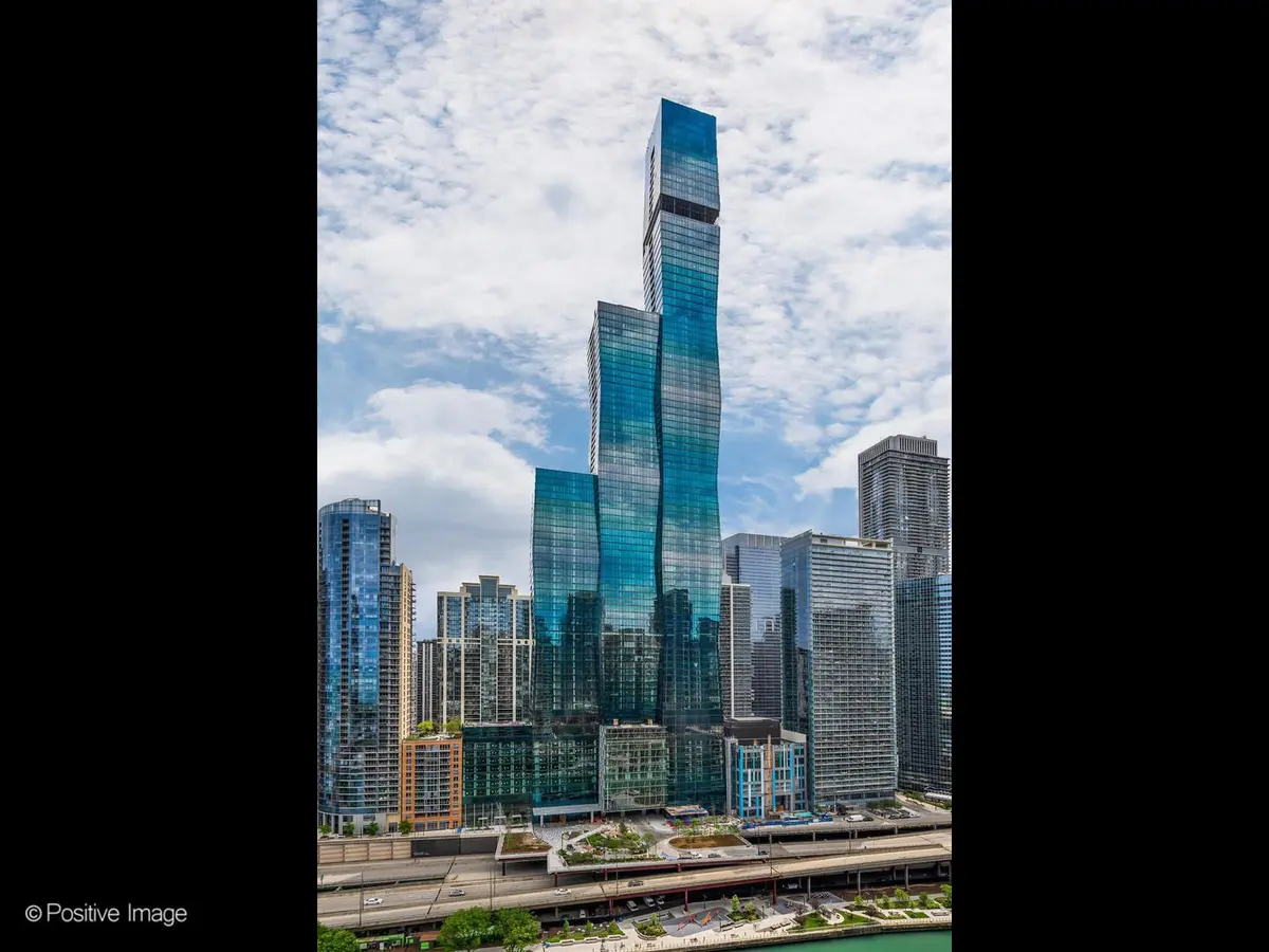 363 E Wacker Drive