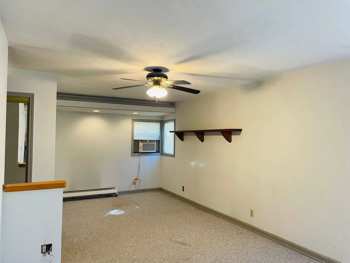 808 W Lexington Street