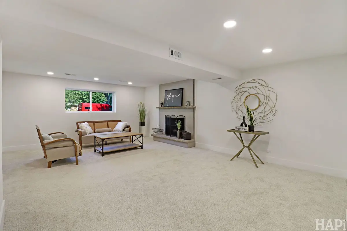 1425 Concord Lane