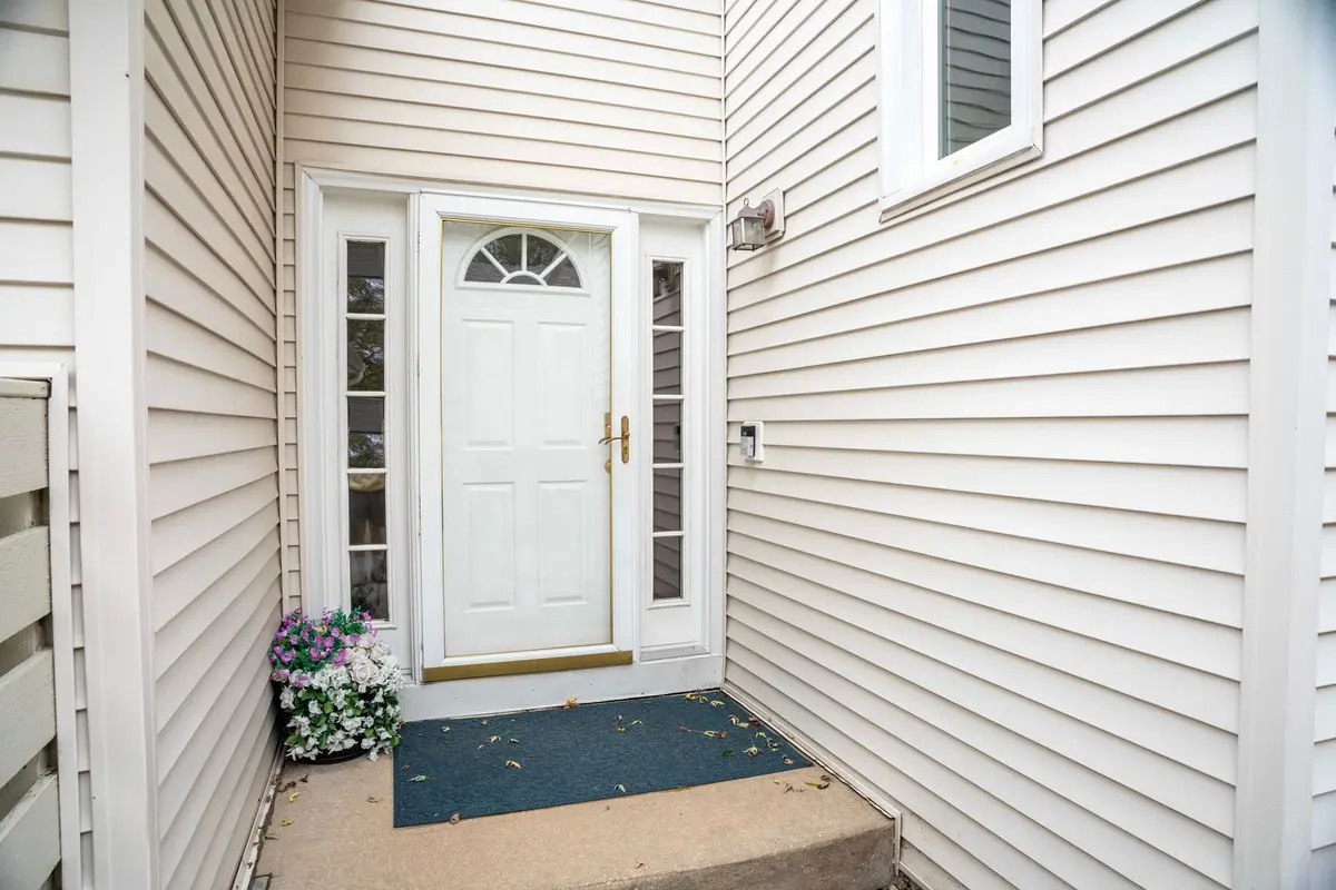 3076 Parkwild Drive