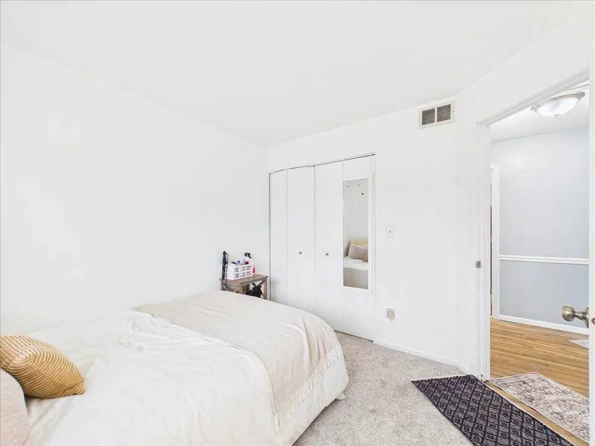 1353 Fountain Green Drive