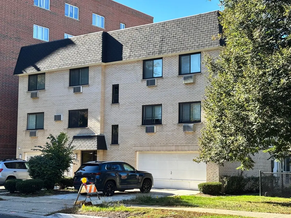 800 Graceland Avenue