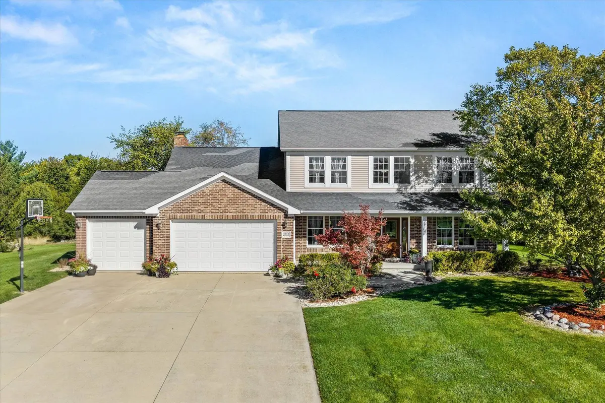 2315 Oakwood Lane