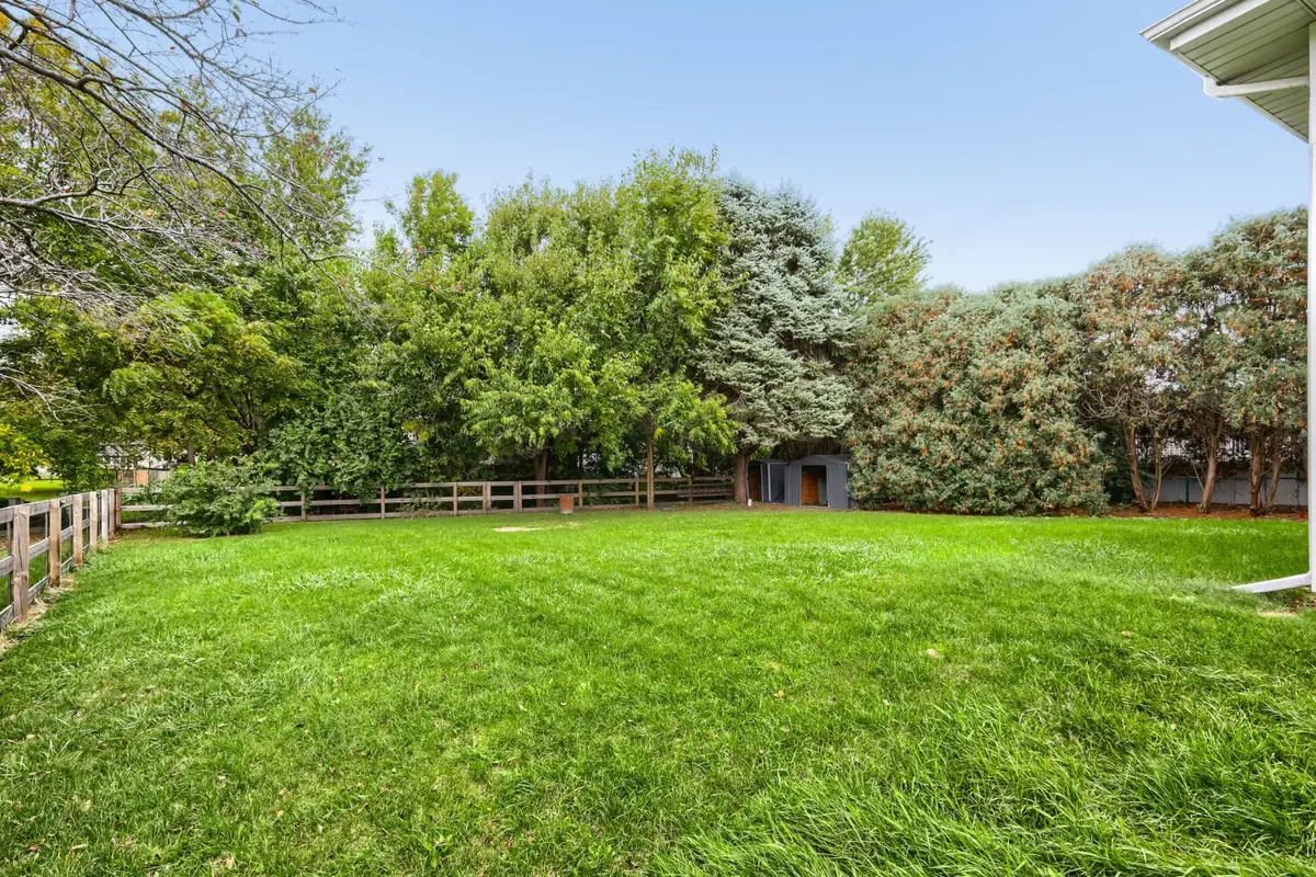 1104 Rushwood Avenue