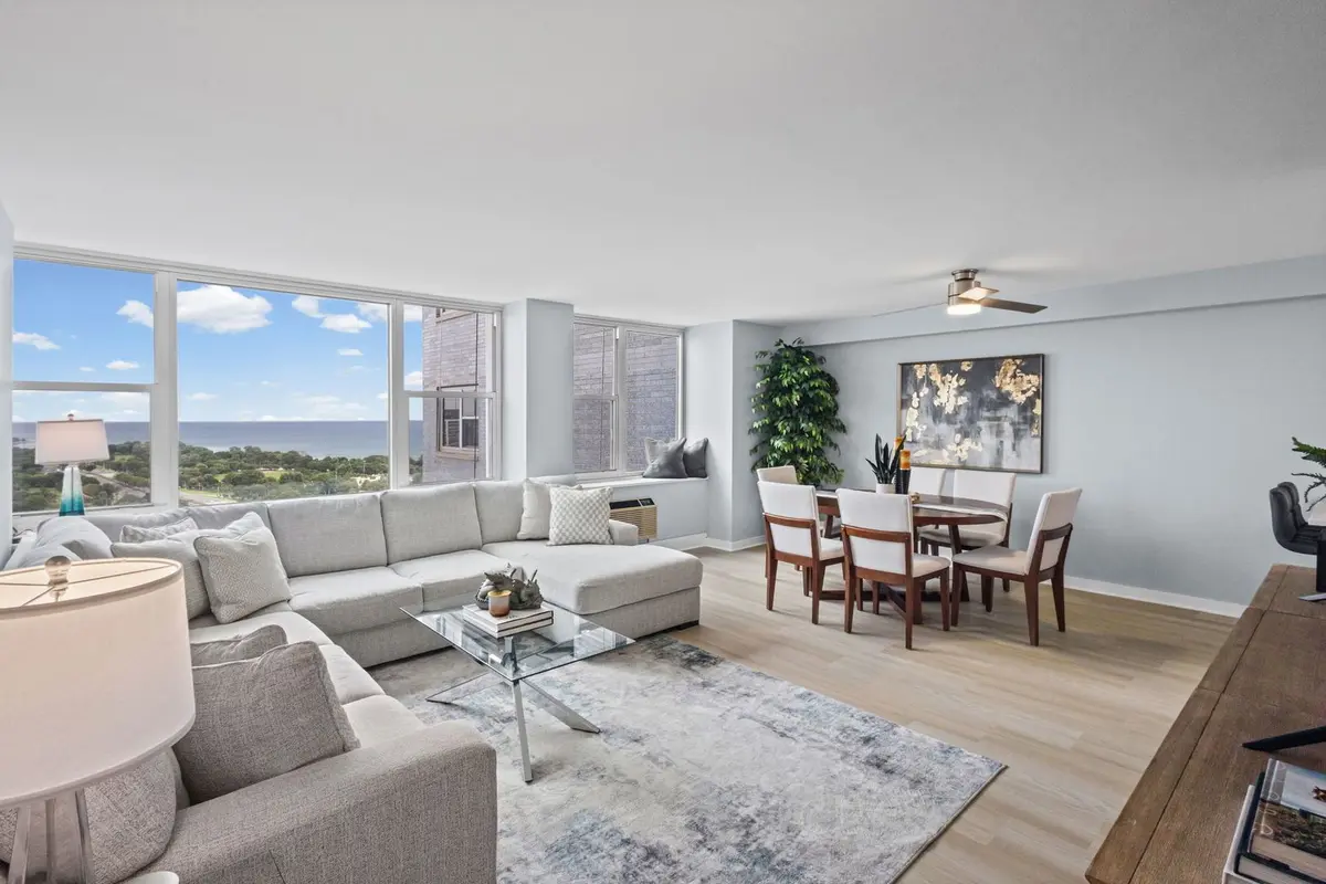 4250 N Marine Drive