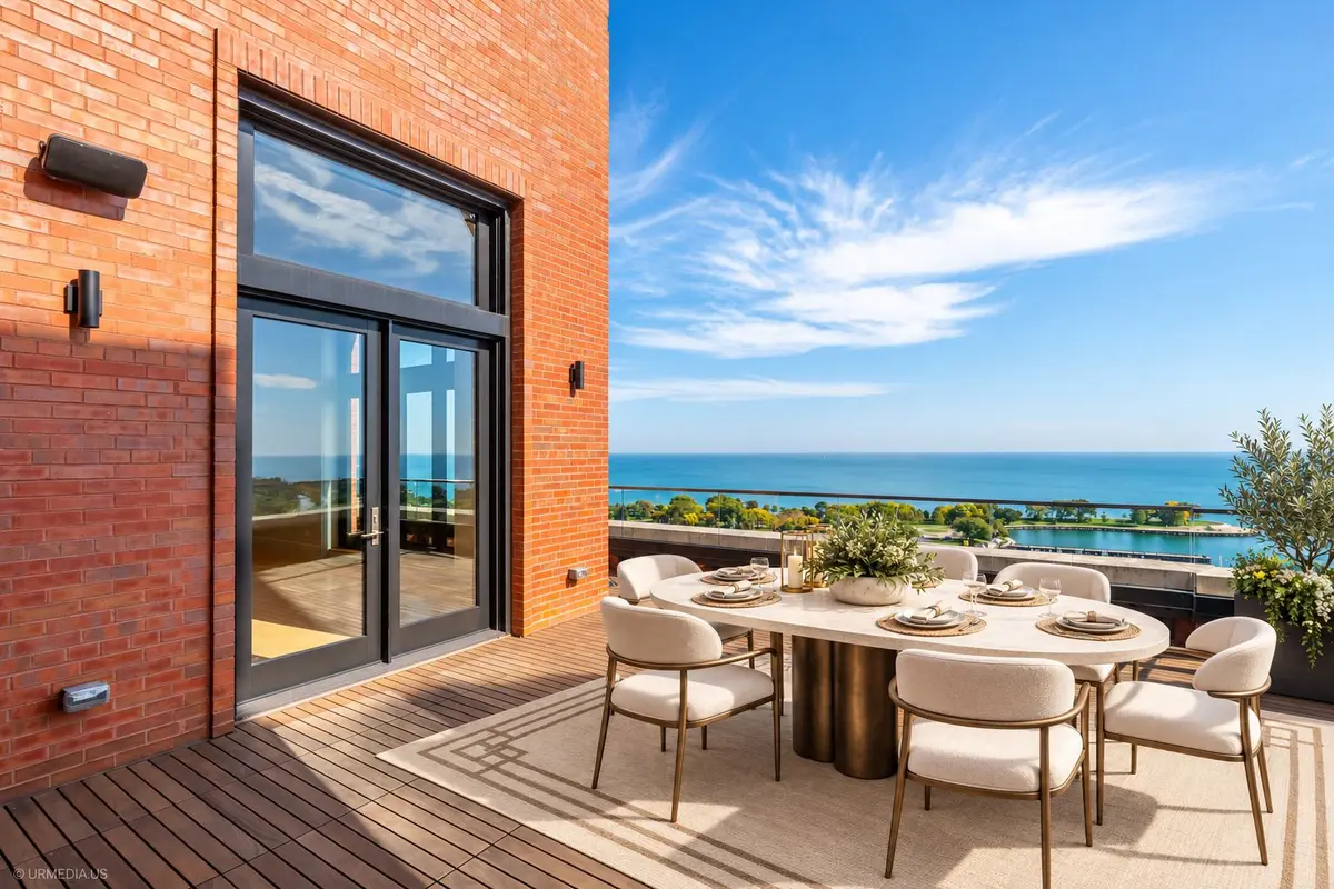 3260 N Lake Shore Drive